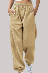 بنطلون رياضي نسائي باللون البيج