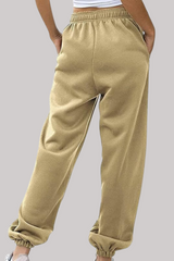 بنطلون رياضي نسائي باللون البيج